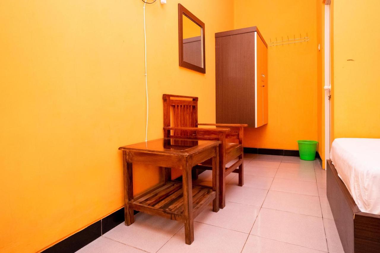 Koolkost Syariah Near Transmart Tegal Hotel Exterior foto